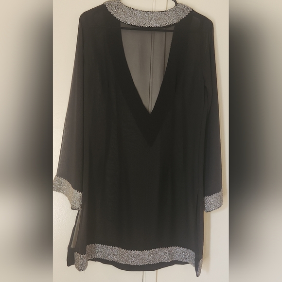 Hannah Jo black tunic - Picture 2 of 15